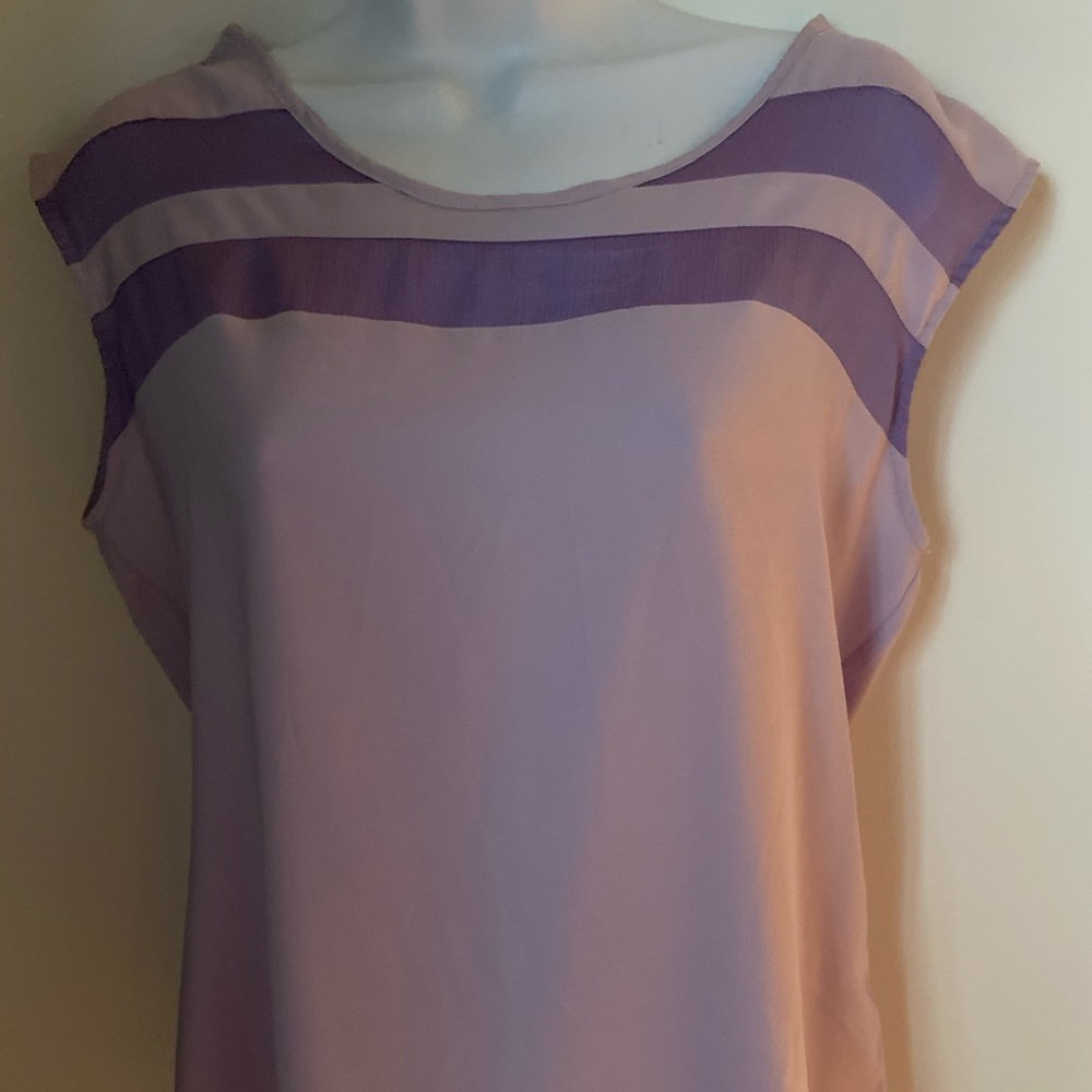 NWOT polyester, short-sleeved lilac blouse